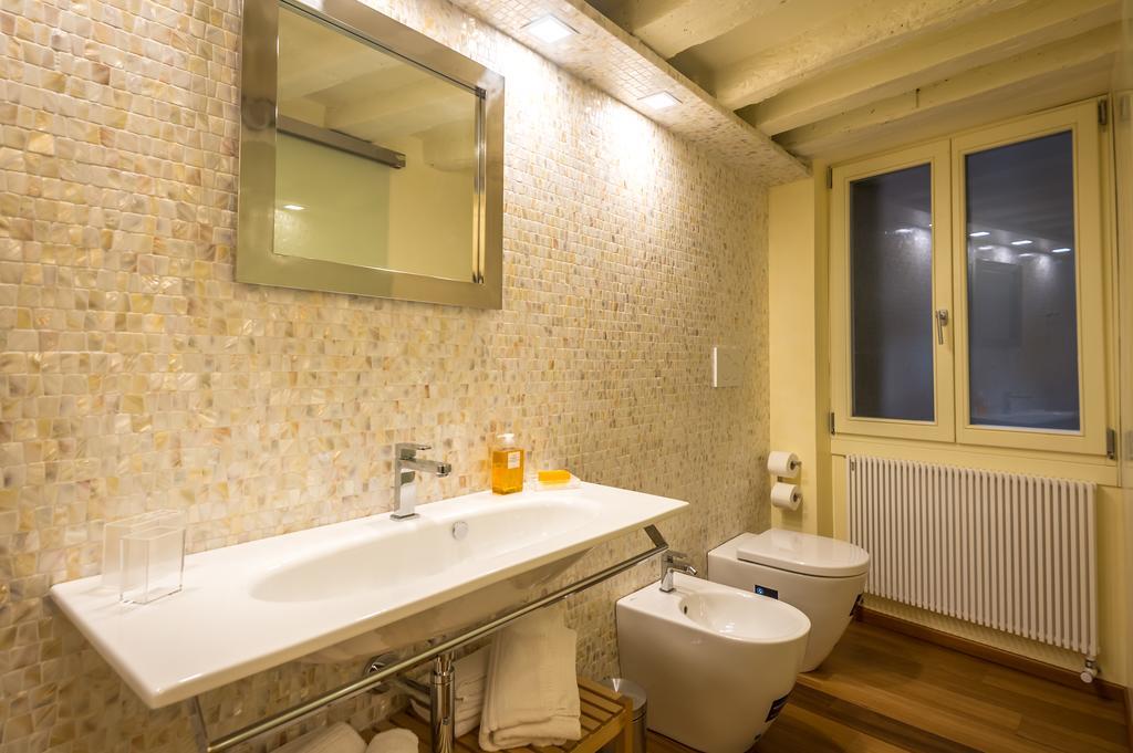 Apartments Moon Or Dama Венеция Екстериор снимка