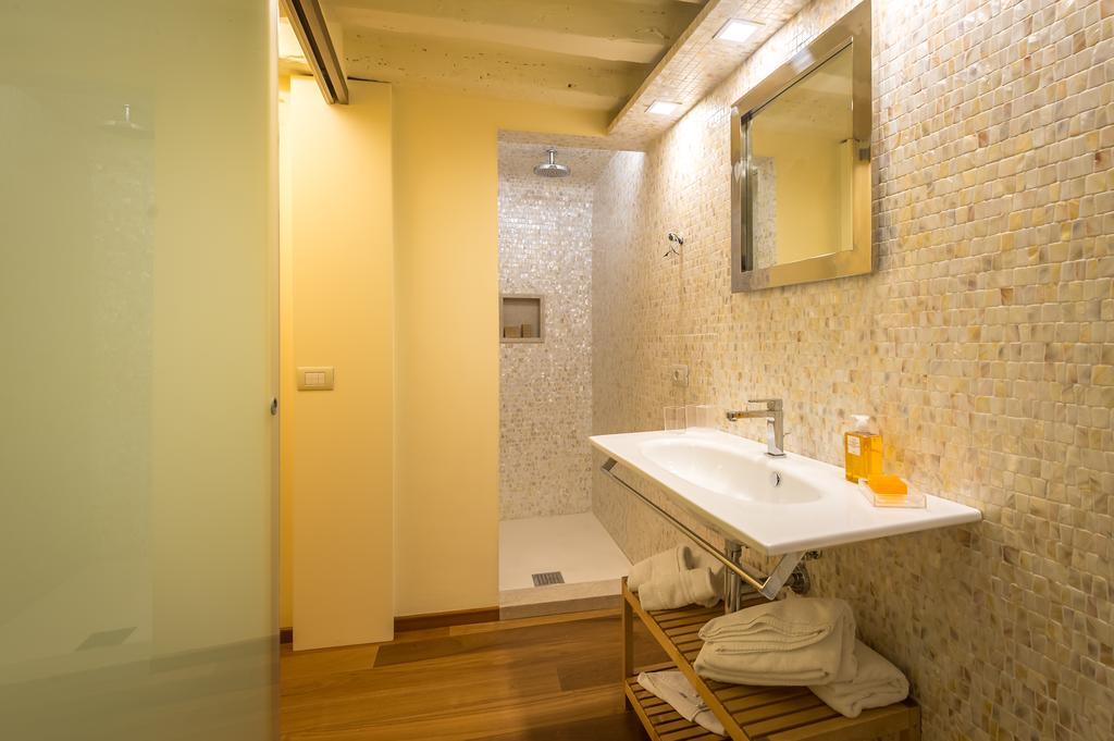 Apartments Moon Or Dama Венеция Екстериор снимка